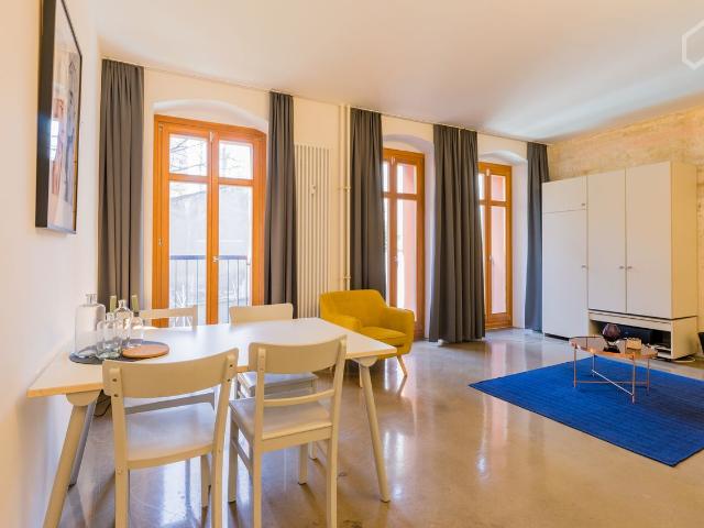 Wonderful and charming temporary apartment in Friedrichshain Berlin, Berlin Amsterdam Apartments for Rent