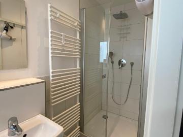 Wonderful and great Tiny House called Remise in the backyard in popular and safe area, Berlin Amsterdam Apartments for Rent