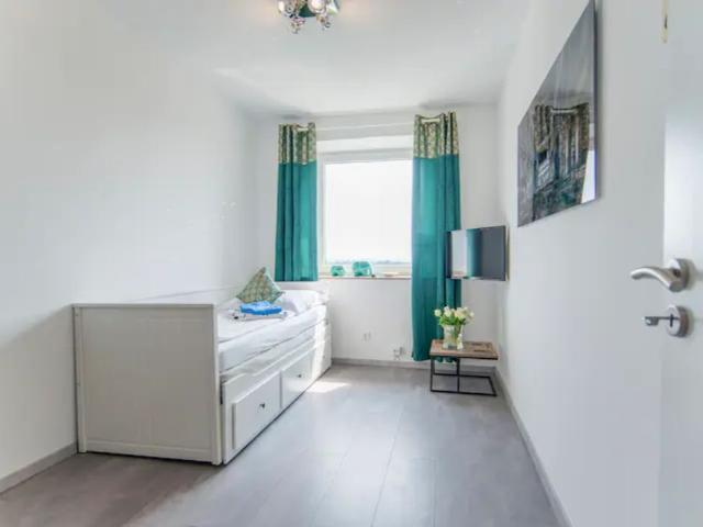 Wonderful and pretty suite with nice city view, Essen Amsterdam Apartments for Rent