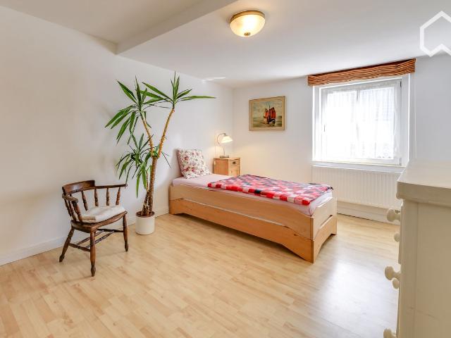 Wonderful apartment Düsseldorf, Dusseldorf Amsterdam Apartments for Rent