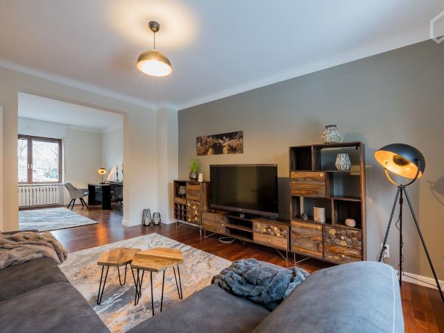 Wonderful apartment with balcony and garden use in the leafy Berlin Biesdorf, Berlin Amsterdam Apartments for Rent