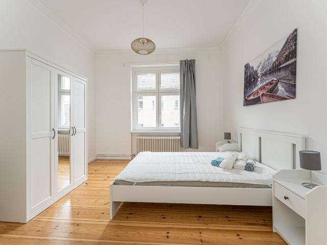 Wonderful & awesome home in Berlin, Berlin Amsterdam Apartments for Rent