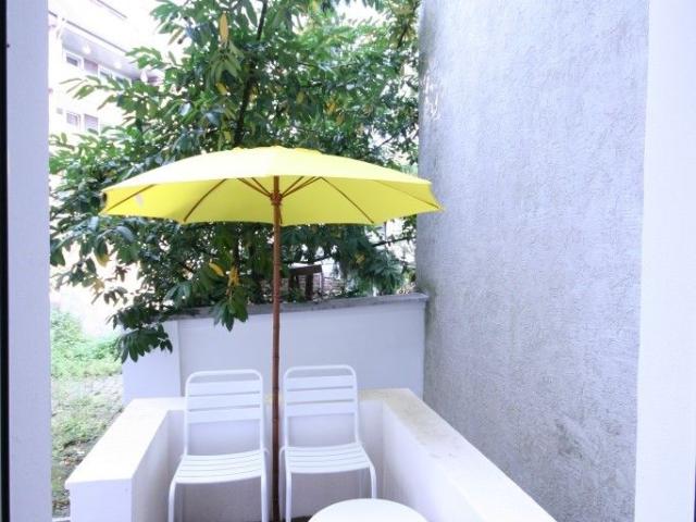 Wonderful ground floor apartment with exclusive access to the inner courtyard!, Dusseldorf Amsterdam Apartments for Rent