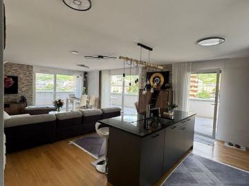 Wonderful Dachgeschoss Duplex mit 4.5 Zimmern / 3 Schlafzimmern / 3 Badezimmern / 1 großer Terrasse / atemberaubender Blick