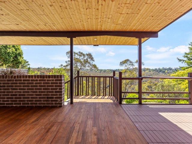 WONDERFUL EXCARPMENT HOME