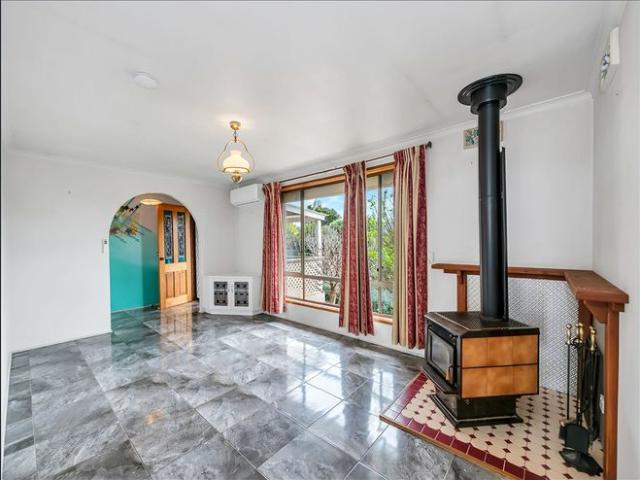 Wonderful Family Home Offering Space, Comfort & Coastal Living