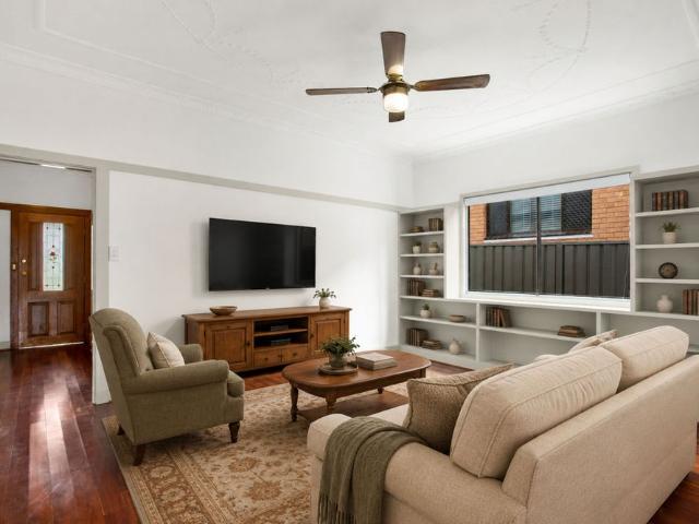 Wonderful Family Residence In Highly Desirable Location