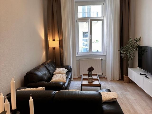 Wonderful home in a popular neighborhood in Wiesbaden, Wiesbaden Amsterdam Apartments for Rent