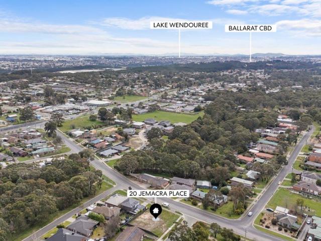 Wonderful opportunity to build in picturesque court location!