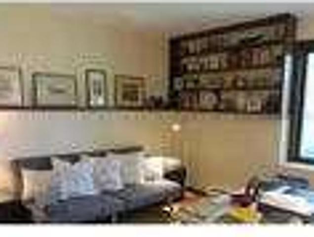 Wonderful Lake Front Contemporary on Lake Truesdale. Will Consider!
