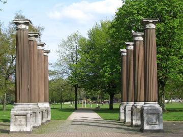 Veltmanplatz, Lousberg