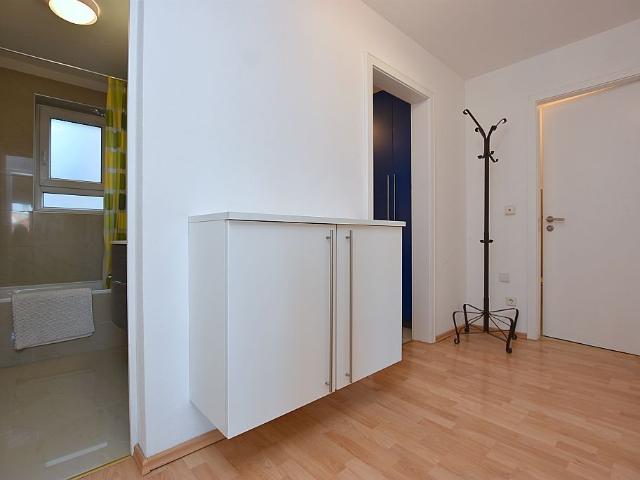 Wonderful studio located in Stuttgart, Stuttgart Amsterdam Apartments for Rent