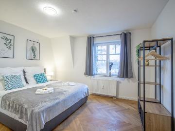 Wonderful, quiet apartment, in Dresden, near the airport, Dresden Amsterdam Apartments for Rent