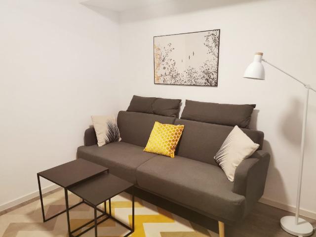 Wonderful und modern Apartment fully furnished and all inclusive in top location,Düsseldorf