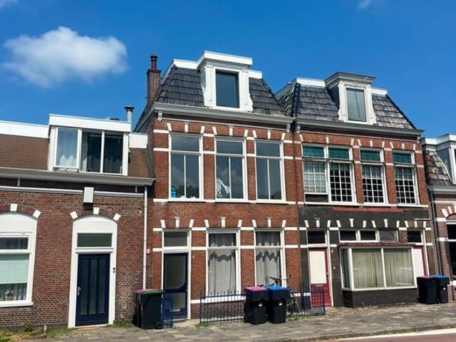 Woning aan de Willem Lodewijkstraat te Leeuwarden