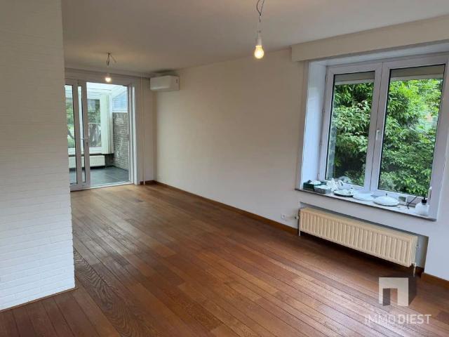 Woning Halfopen bebouwing