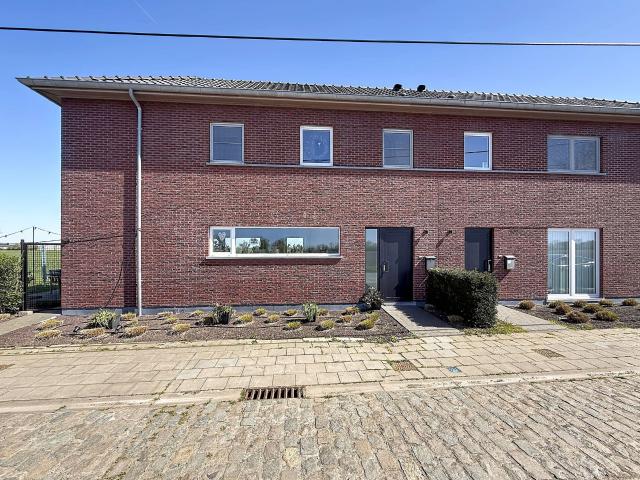 Woning met twee slaapkamers te huur in Lo Reninge