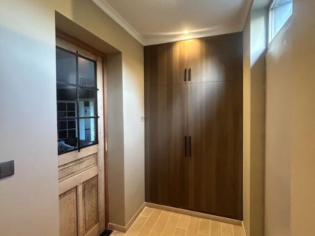 Woning met 2 slaapkamers, garage en tuin