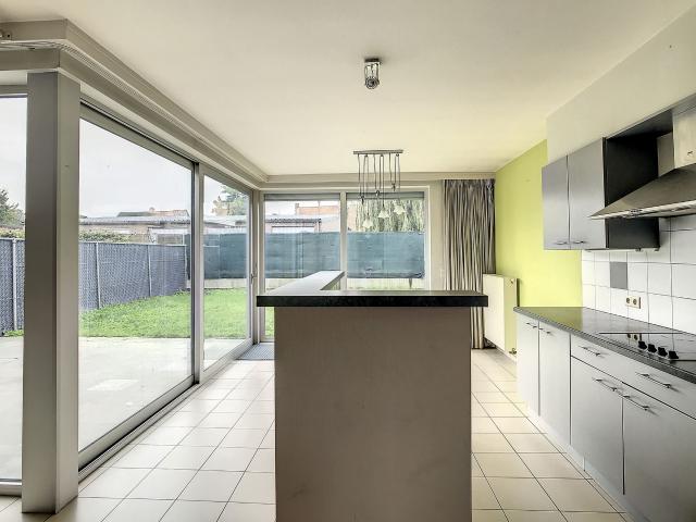 Woning met 3 slaapkamers en garage in Beveren aan de Ijzer