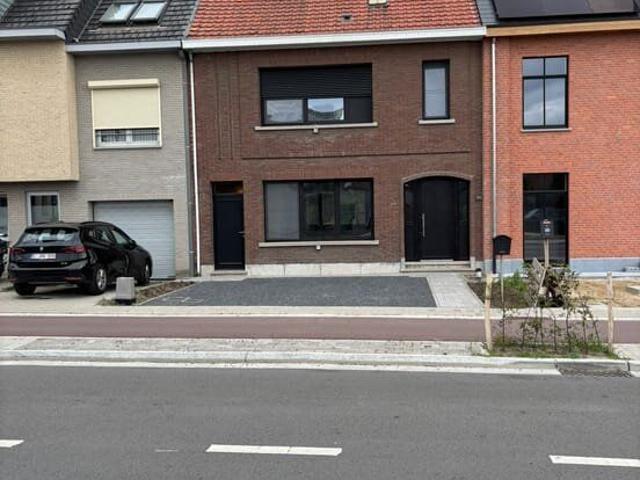 Woning met 3 slaapkamers en tuin in Bornem