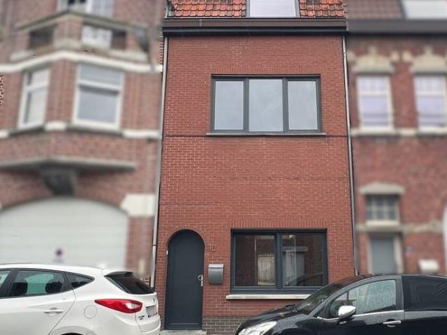 WONING MET 3 SLAAPKAMERS, TUIN EN TERRAS IN WERVIK
