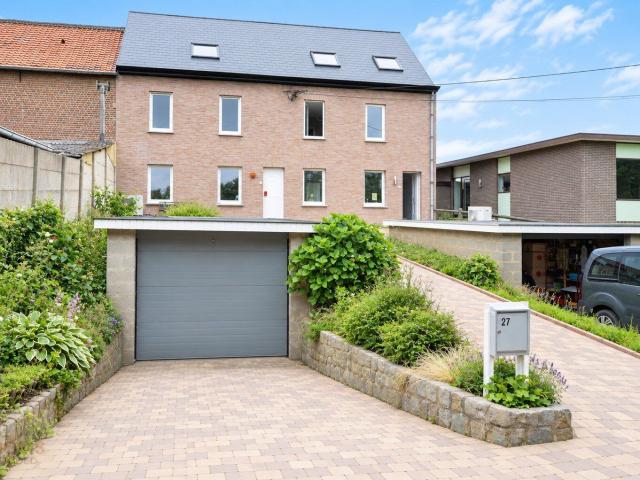 Woning met 3 slaapkamers, tuin en garage