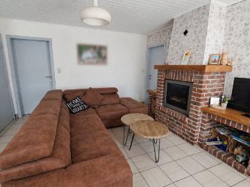 Woning met 3 slaapkamers, tuin en garage op een landelijke ligging in Wijtschate