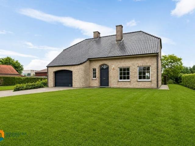 Woning met 4 slpkrs en tuin