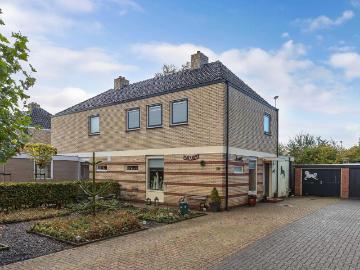 Woning te koop: Veluwelaan 10 8443AC Heerenveen Vastgoed Nederland