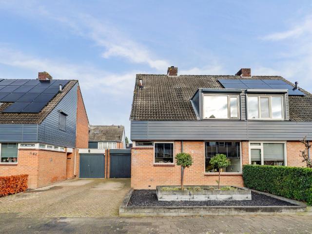 Woning te koop: Waalkant 40 4051EK Ochten Vastgoed Nederland