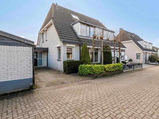 Woning te koop: Wisselkom 8 4651WN Steenbergen Vastgoed Nederland