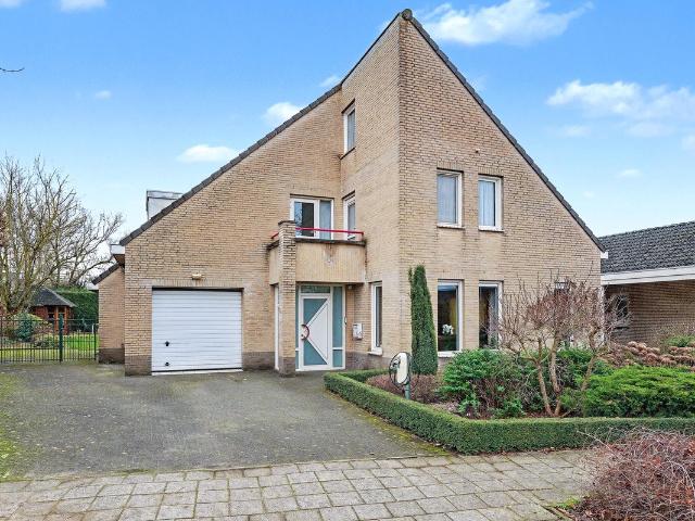 Woning te koop: Bloemstok 6 5509MZ Veldhoven Vastgoed Nederland