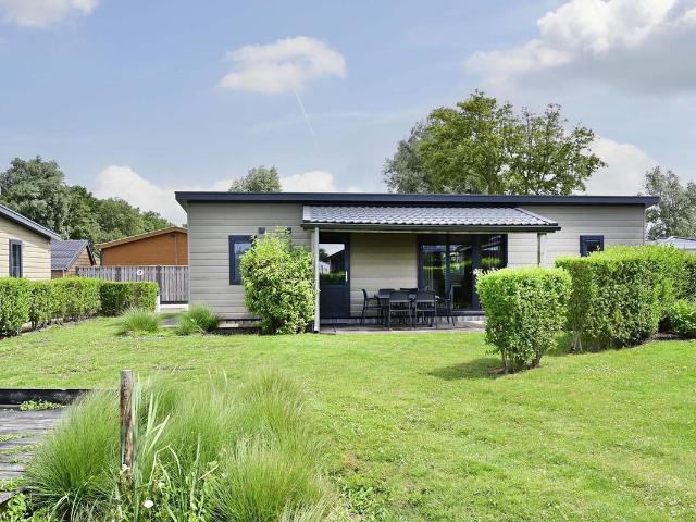 Woning te koop: Burgemeester Dalenbergstraat 50 816 1 MT West Graftdijk Vastgoed Nederland
