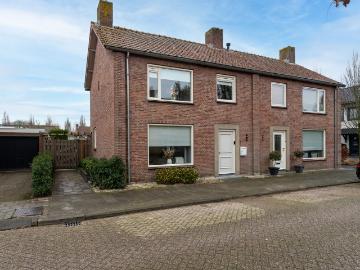 Waspik, Waalwijk, Noord-Brabant - IUitgeruste keuken
