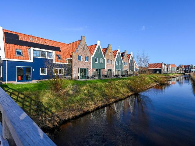 Woning te koop: De Krom 240 1 PR Volendam Vastgoed Nederland