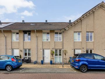 Olland, Meierijstad, Noord-Brabant - IUitgeruste keuken