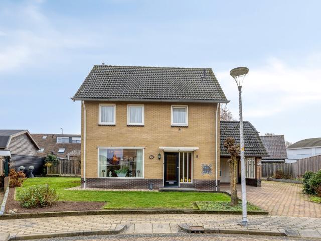 Woning te koop: Dokter J. Veldhuijzen van Zantenstraat 9 7468BA Enter Vastgoed Nederland