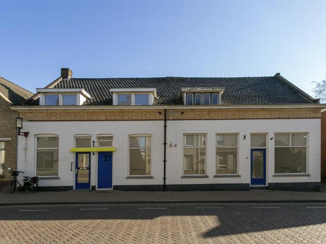 Woning te koop: Dorpsstraat 37 4661HM Halsteren Vastgoed Nederland