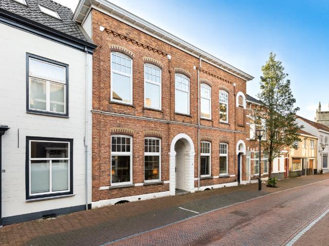 Woning te koop: Grote Bagijnestraat 18 4561CJ Hulst Vastgoed Nederland