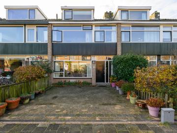 Olland, Meierijstad, Noord-Brabant - IUitgeruste keuken
