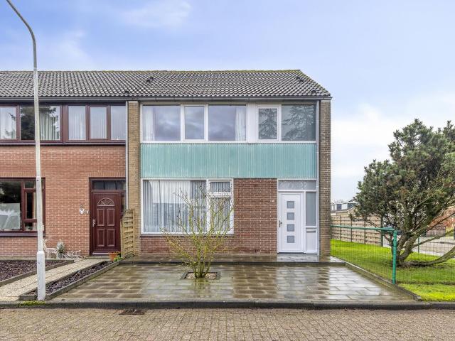 Woning te koop: Heerlijkheidsstraat 11 4551VH Sas van Gent Vastgoed Nederland