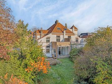 Geschakelde Woning te koop in Rhenen - Tuin
