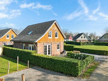 Susteren, Echt-Susteren, Limburg - IUitgeruste keuken