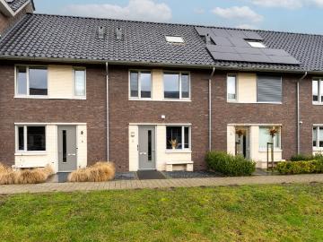 Olland, Meierijstad, Noord-Brabant - IUitgeruste keuken