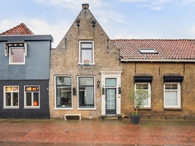 Woning te koop: Kerkstraat 3 3291AJ Strijen Vastgoed Nederland
