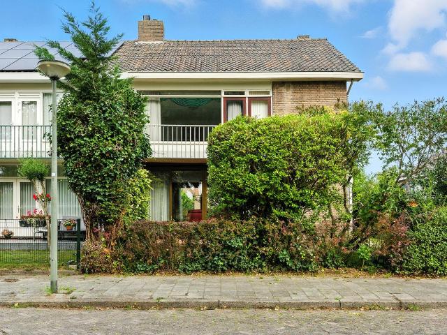 Woning te koop: Laan van Spieringshoek 2 3118LN Schiedam Vastgoed Nederland
