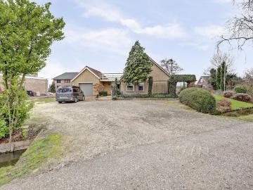 Olland, Meierijstad, Noord-Brabant - IUitgeruste keuken