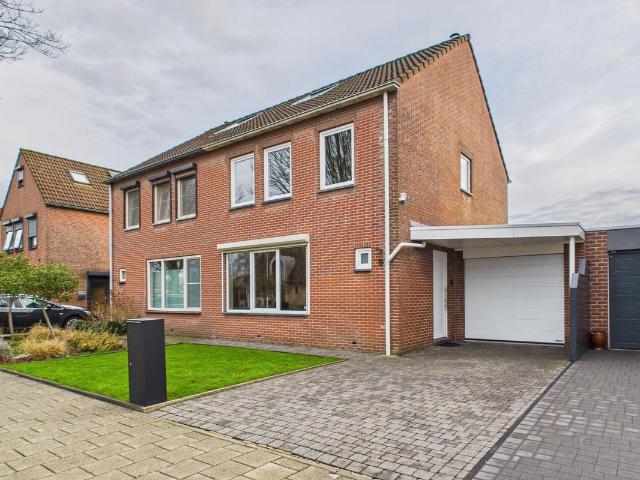 Woning te koop: Ruysdaelstraat 9 4567DA Clinge Vastgoed Nederland