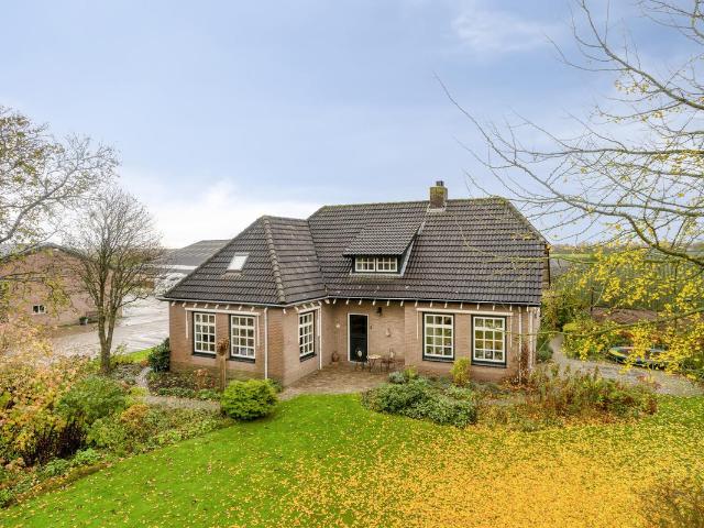Woning te koop: Spitsbergerweg 3 5346JK Oss Vastgoed Nederland