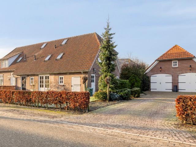 Woning te koop: Stationsstraat 27A 6675AV Valburg Vastgoed Nederland